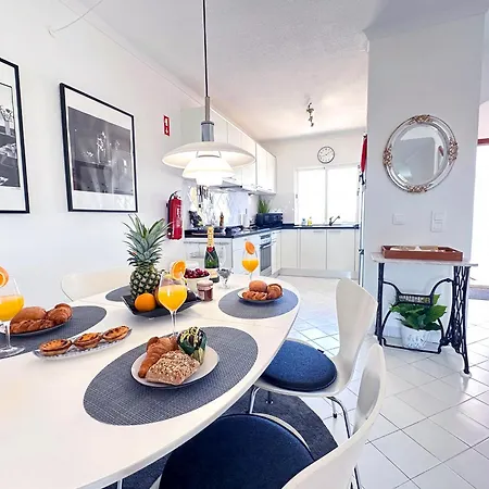 Stunning Sunrise & Sunset Rooftop By Becherish Apartamento Albufeira