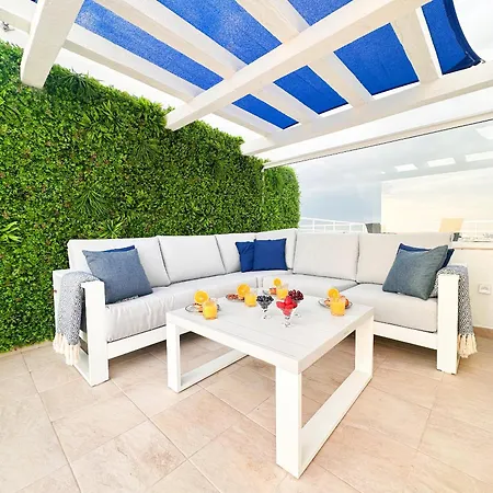 דירה Stunning Sunrise & Sunset Rooftop By Becherish *