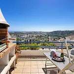 شقة Stunning Sunrise & Sunset Rooftop By Becherish